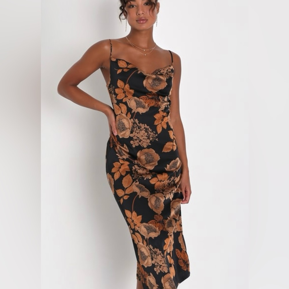 NWT Lulu’s midi cowl neck dress